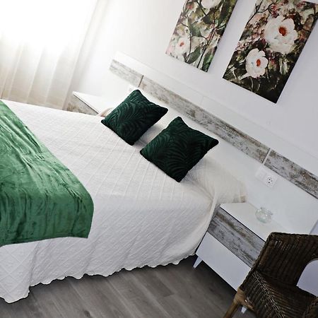 Kasetas Apartment'S Sarria Luaran gambar