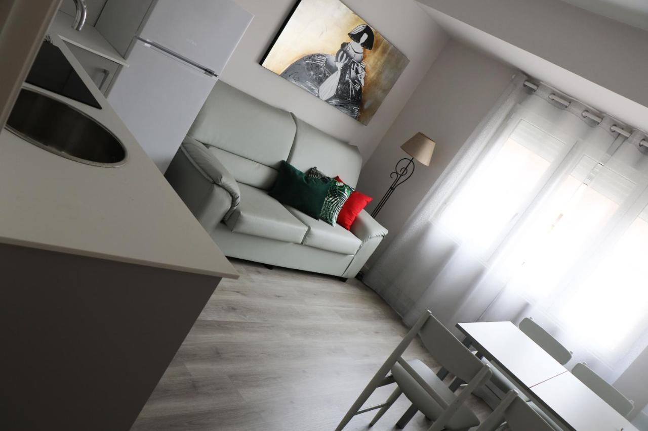 Kasetas Apartment'S Sarria Luaran gambar